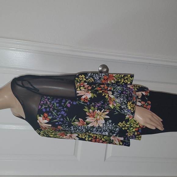 Unique Spectrum 2x vibrant fall flowers mesh yoke tiered ruffle quarter sleeve - Picture 3 of 7